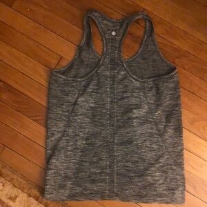 Lululemon Athletica swiftly tech green & gray heathered tank shirt 10 Excellent